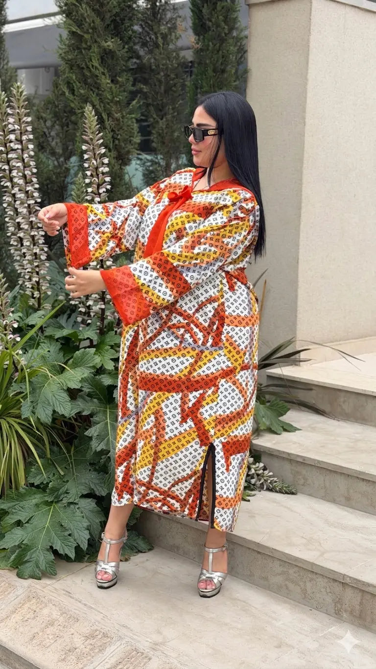جلابة الصيف من توب كريب ساتيني خفيف مع گارناج من الموسليم ❤️