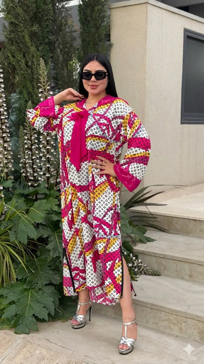 جلابة الصيف من توب كريب ساتيني خفيف مع گارناج من الموسليم ❤️